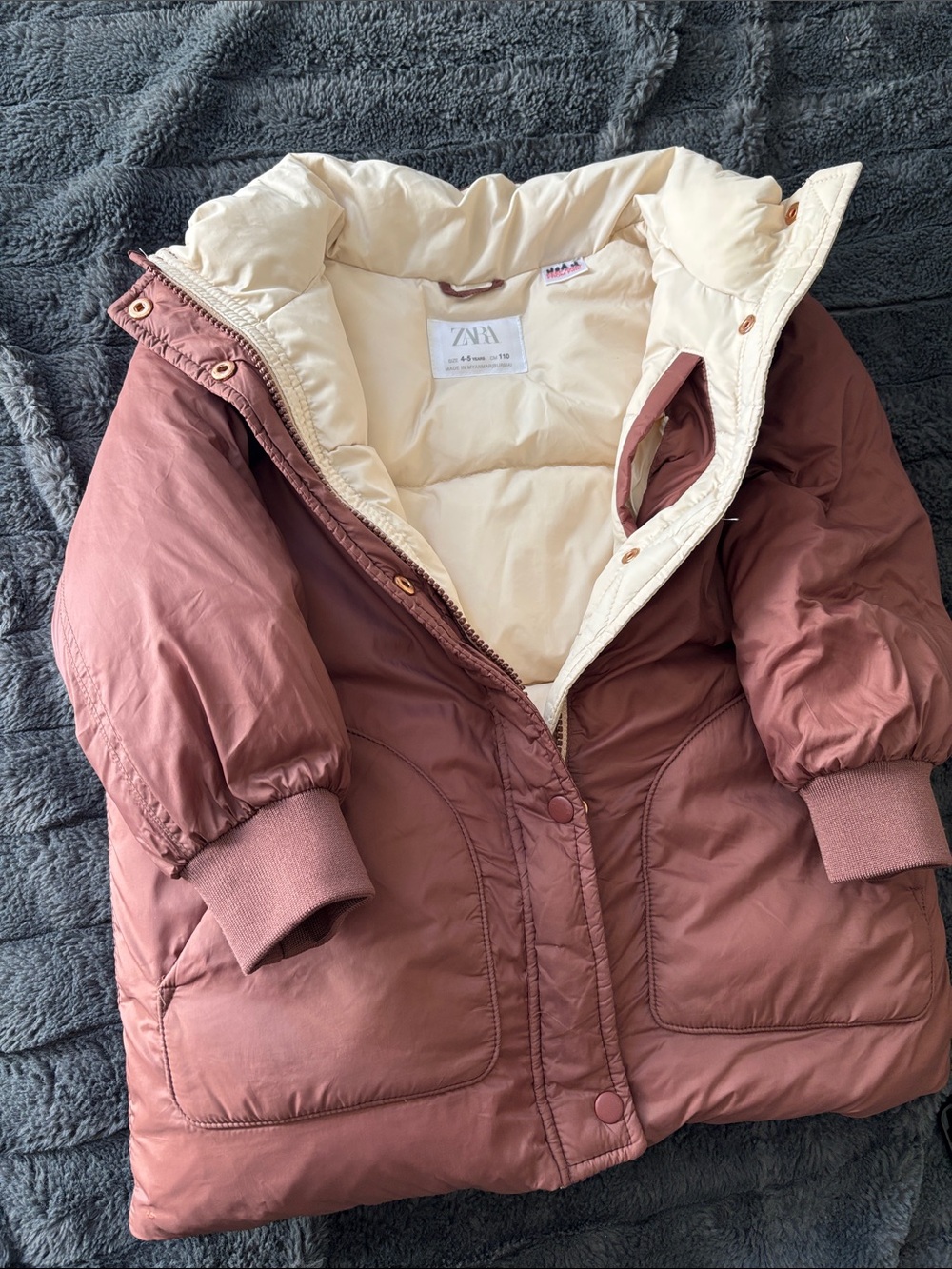 Zara Women's Dusty Rose Puffer Jacket with Cream Interior
